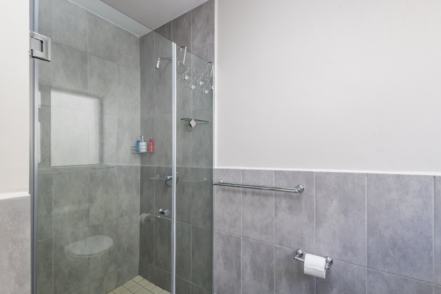 6 Bedroom Property for Sale in Cutty Sark Western Cape